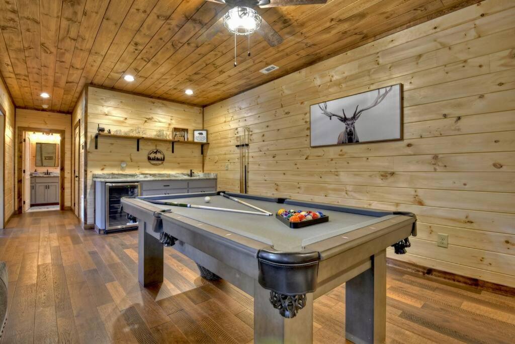 Rosewood Retreat - Hot Tub Fire Pit Pool Table Villa Blue Ridge Dış mekan fotoğraf